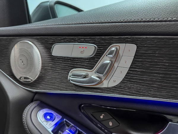 Used Mercedes-Benz GLC 2021 for sale - 76084922: Photo 17