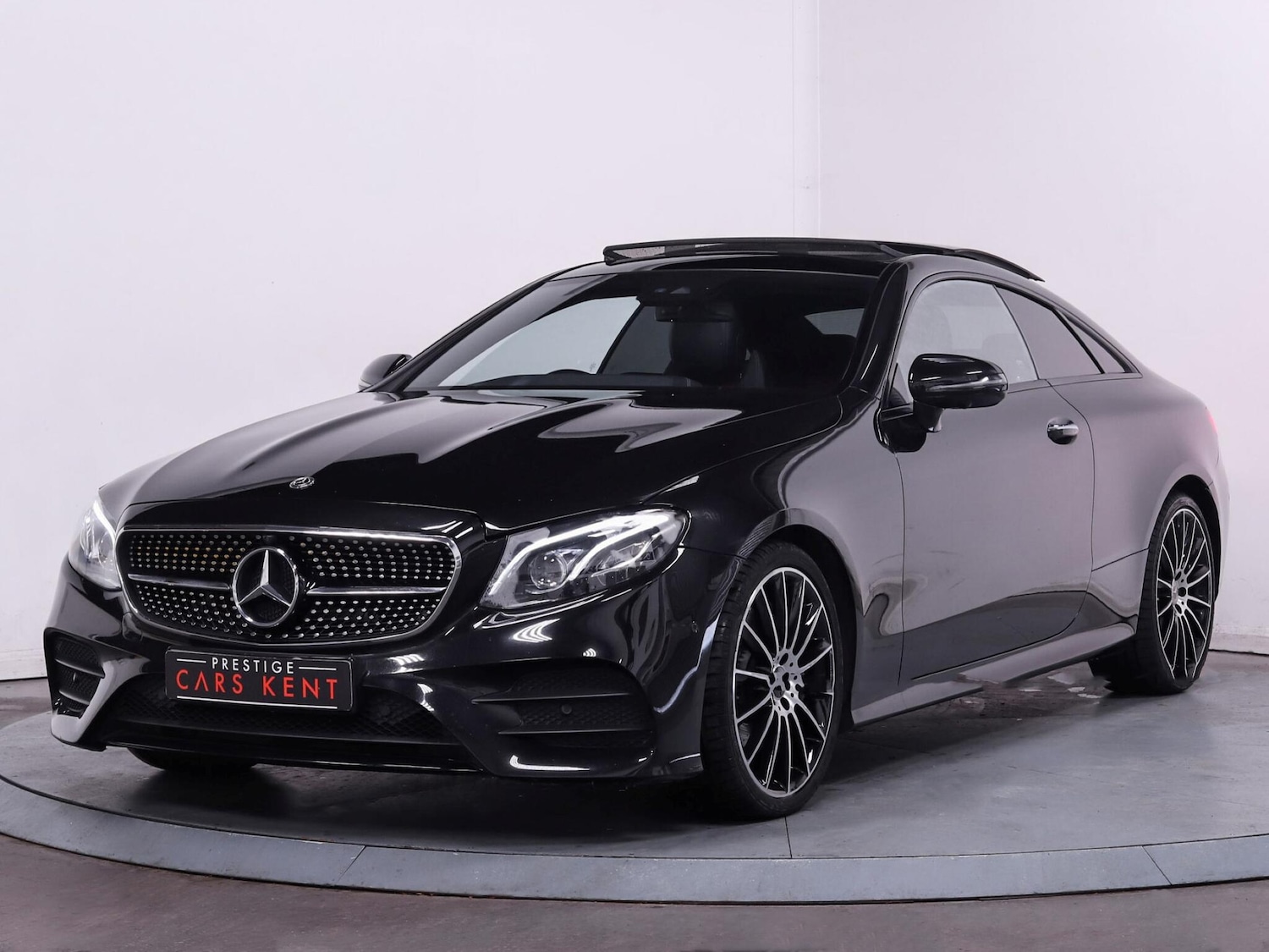 Used Mercedes-Benz E Class 2019 for sale - 76282990: Photo 6