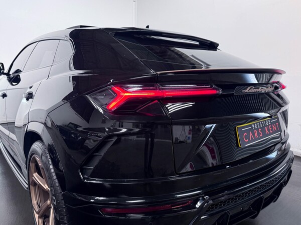 Used Lamborghini Urus 2025 for sale - 75050748: Photo 17