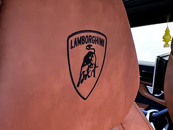 Used Lamborghini Urus 2025 for sale - 75050748: Photo 37