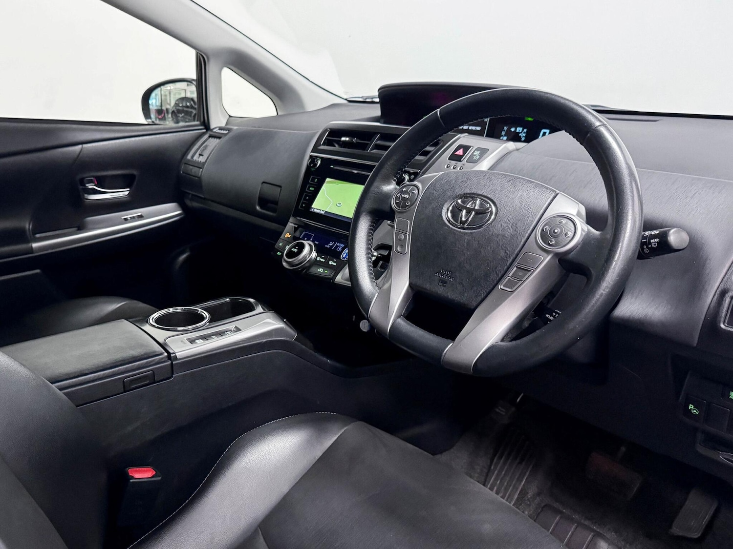 Used Toyota Prius+ 2019 for sale - 76658214: Photo 17