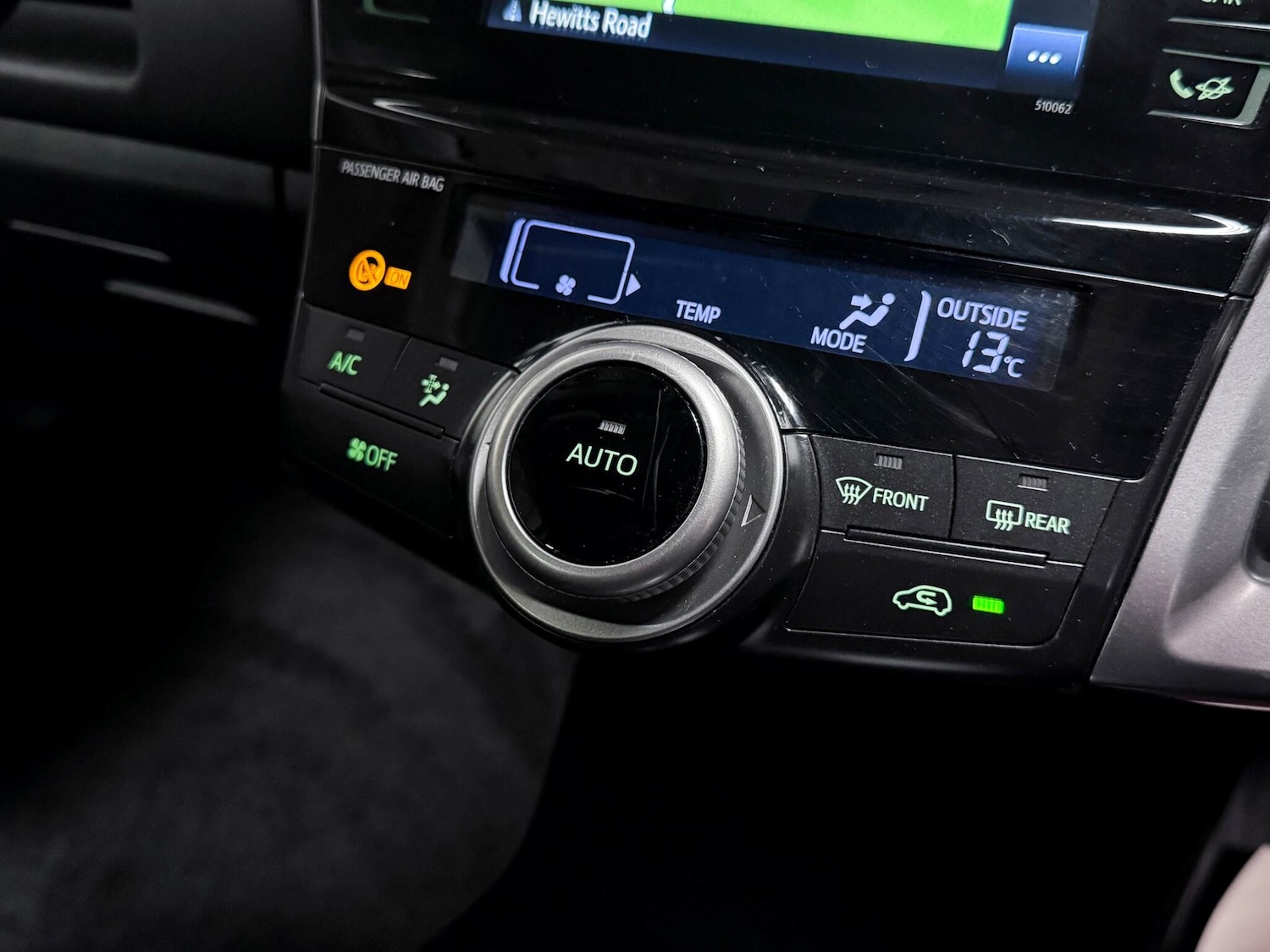 Used Toyota Prius+ 2019 for sale - 76658214: Photo 30