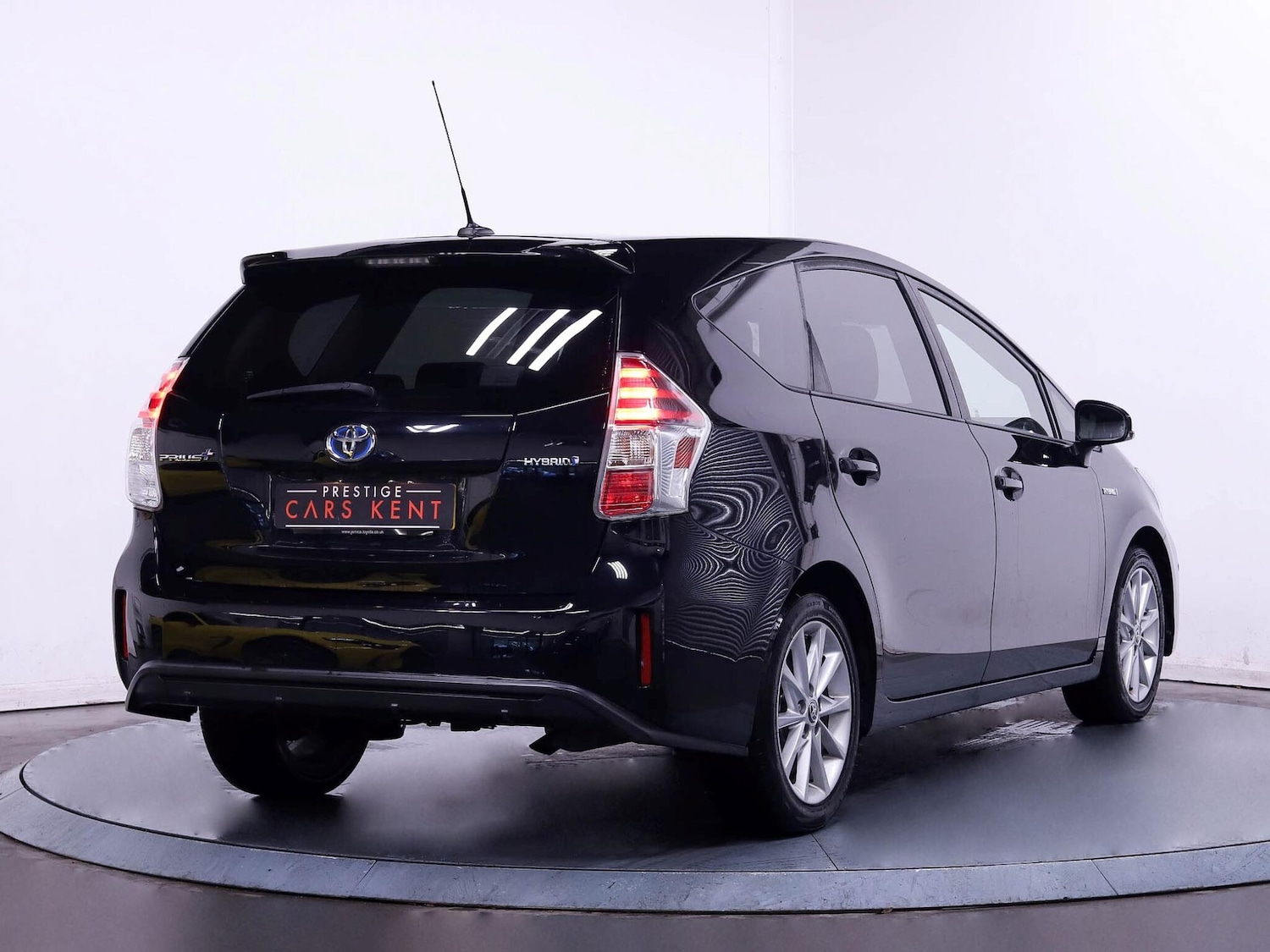 Used Toyota Prius+ 2019 for sale - 76658214: Photo 9