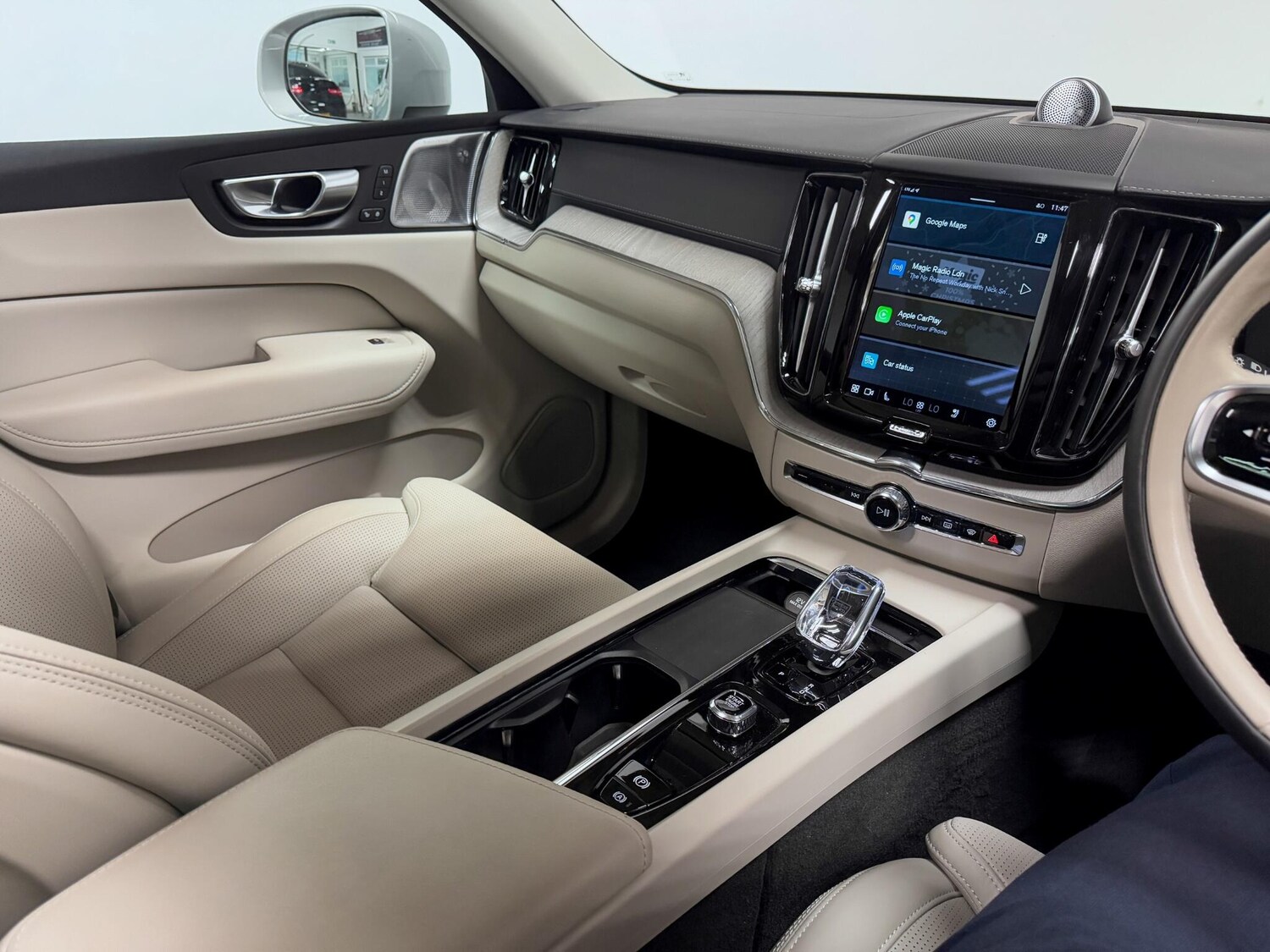 Used Volvo XC60 2023 for sale - 75905625: Photo 31