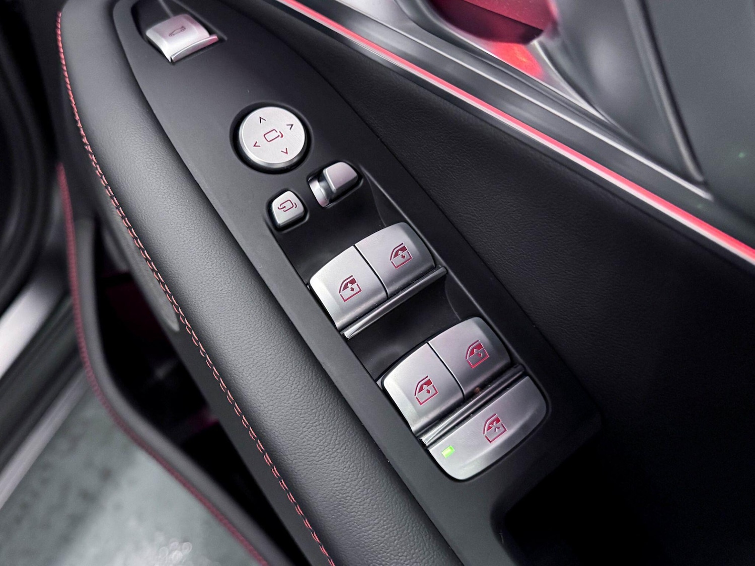 Used BMW XM 2025 for sale - 76572358: Photo 18