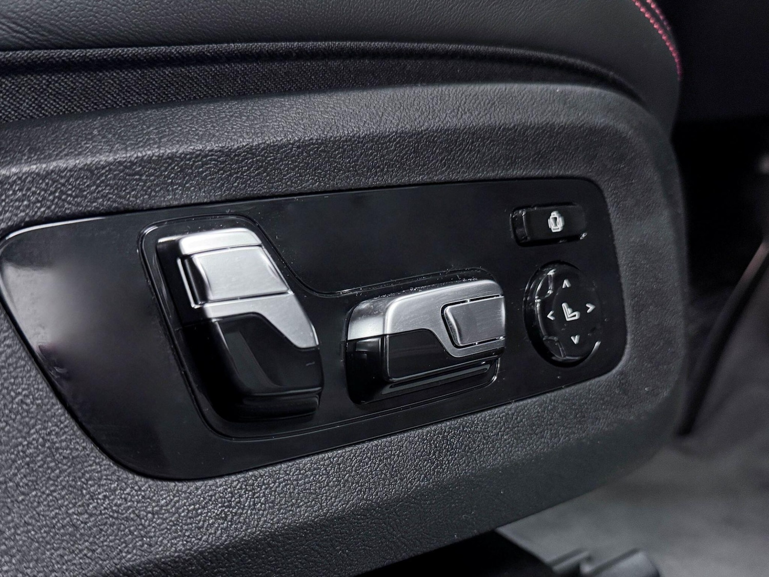 Used BMW XM 2025 for sale - 76572358: Photo 19