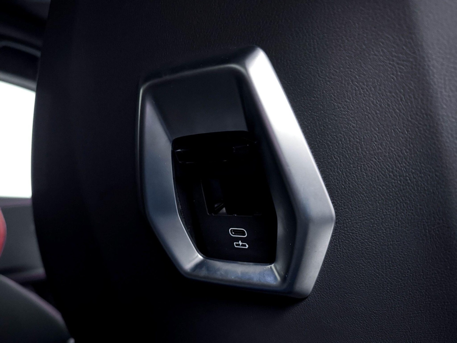 Used BMW XM 2025 for sale - 76572358: Photo 32