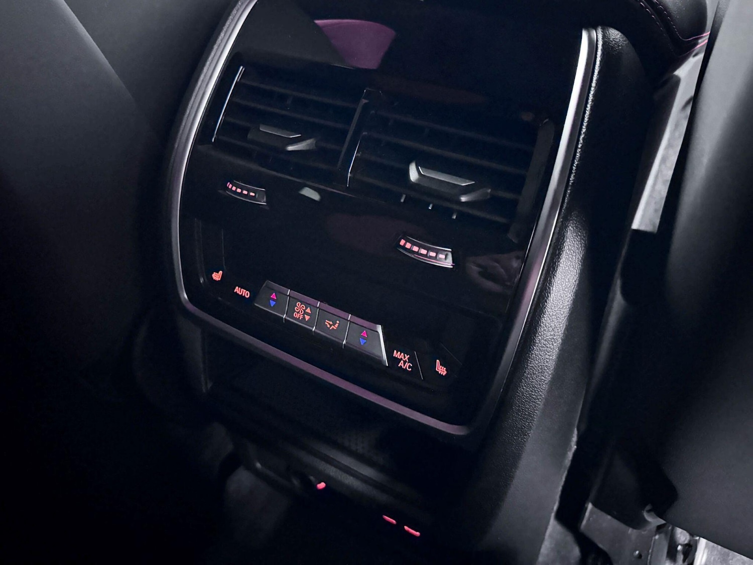 Used BMW XM 2025 for sale - 76572358: Photo 34