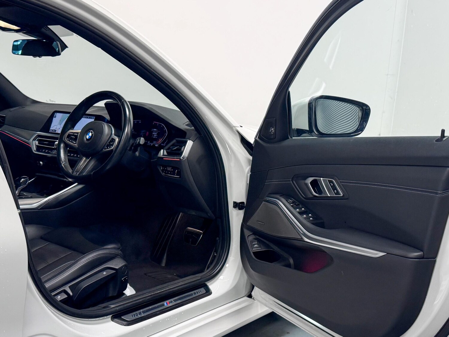 Used BMW 3 Series 2020 for sale - 77215097: Photo 14