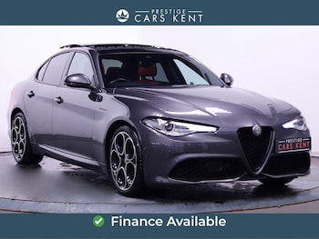 Used Alfa Romeo Giulia 2022 for sale - 77305603: Photo