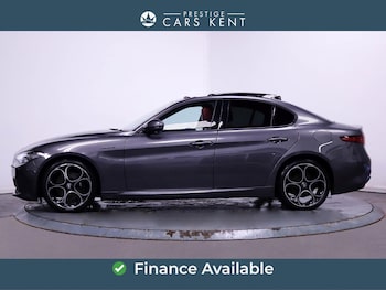 Used Alfa Romeo Giulia 2022 for sale - 77305603: Photo