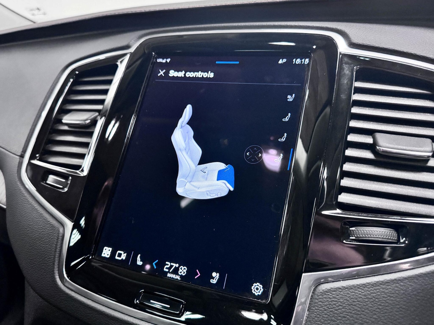 Used Volvo XC90 2023 for sale - 77612006: Photo 56