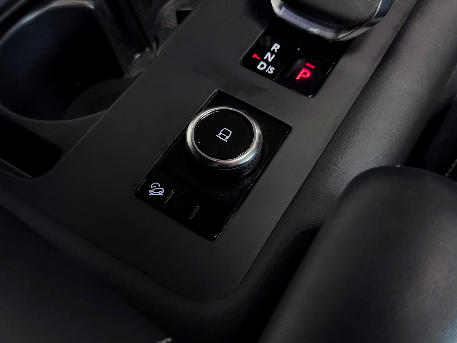 Used Land Rover Discovery 2022 for sale - 77497582: Photo 34