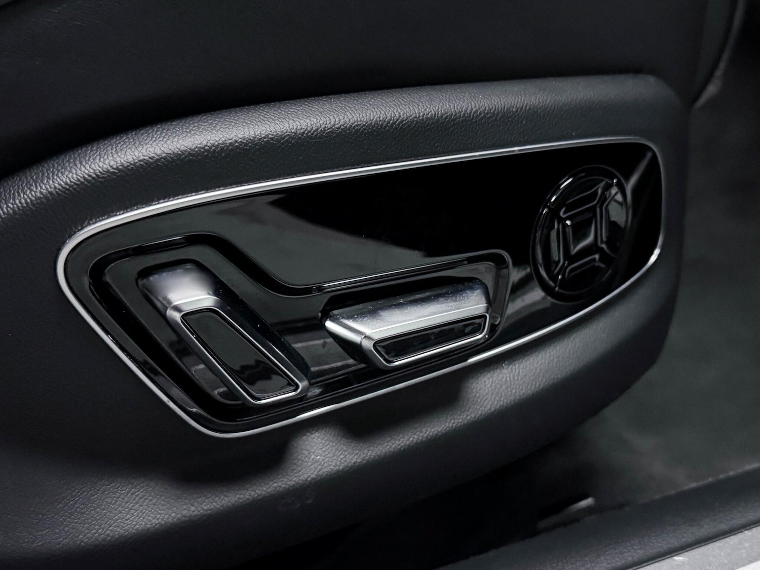 Used Audi A8 2022 for sale - 76573541: Photo 17