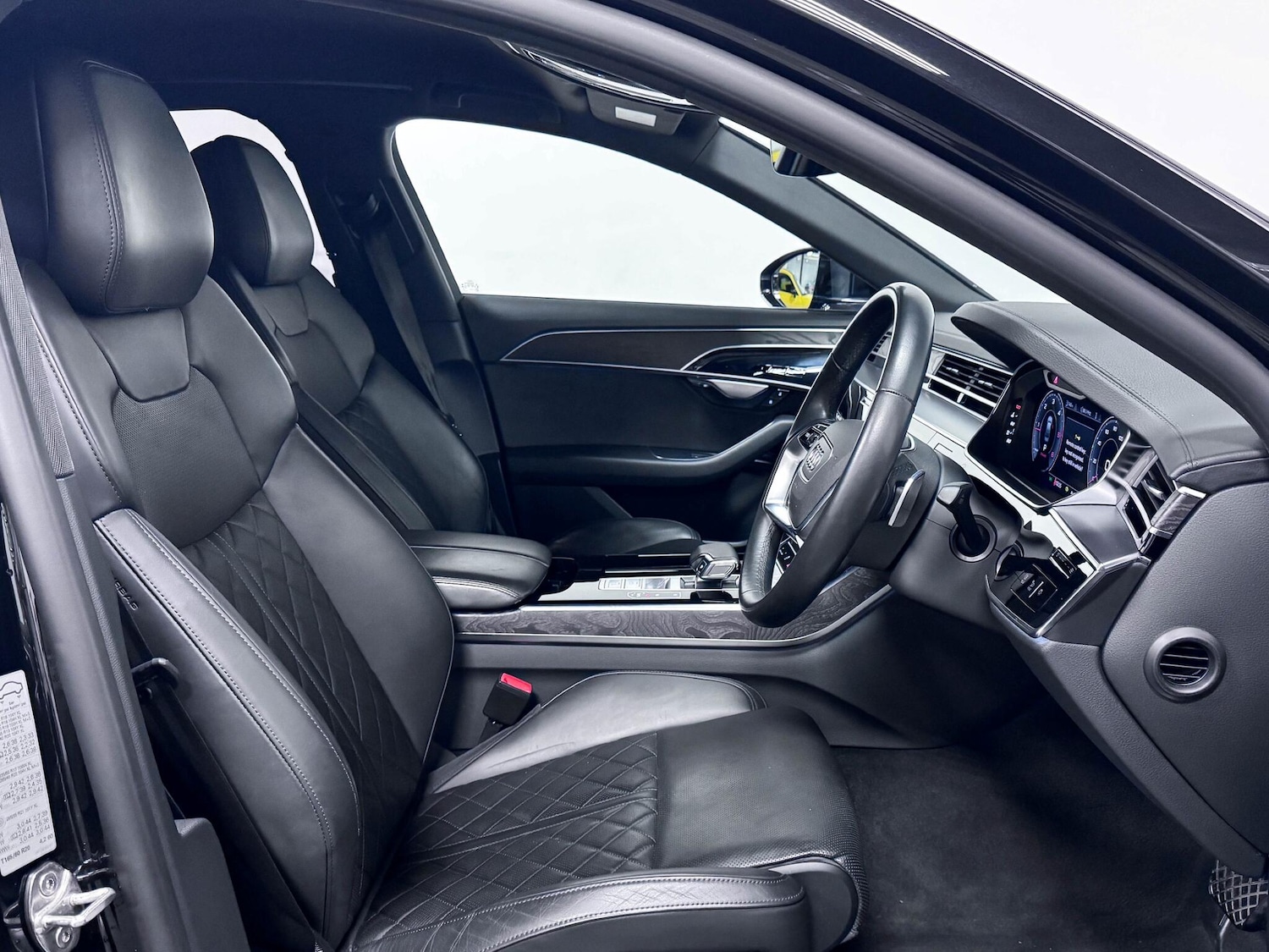 Used Audi A8 2022 for sale - 76573541: Photo 19