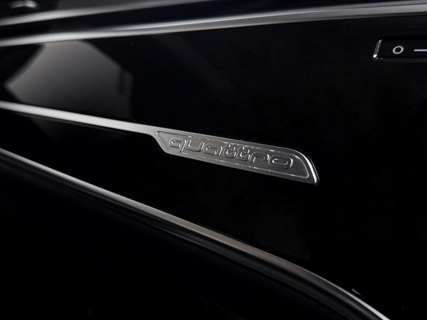 Used Audi A8 2022 for sale - 76573541: Photo 28