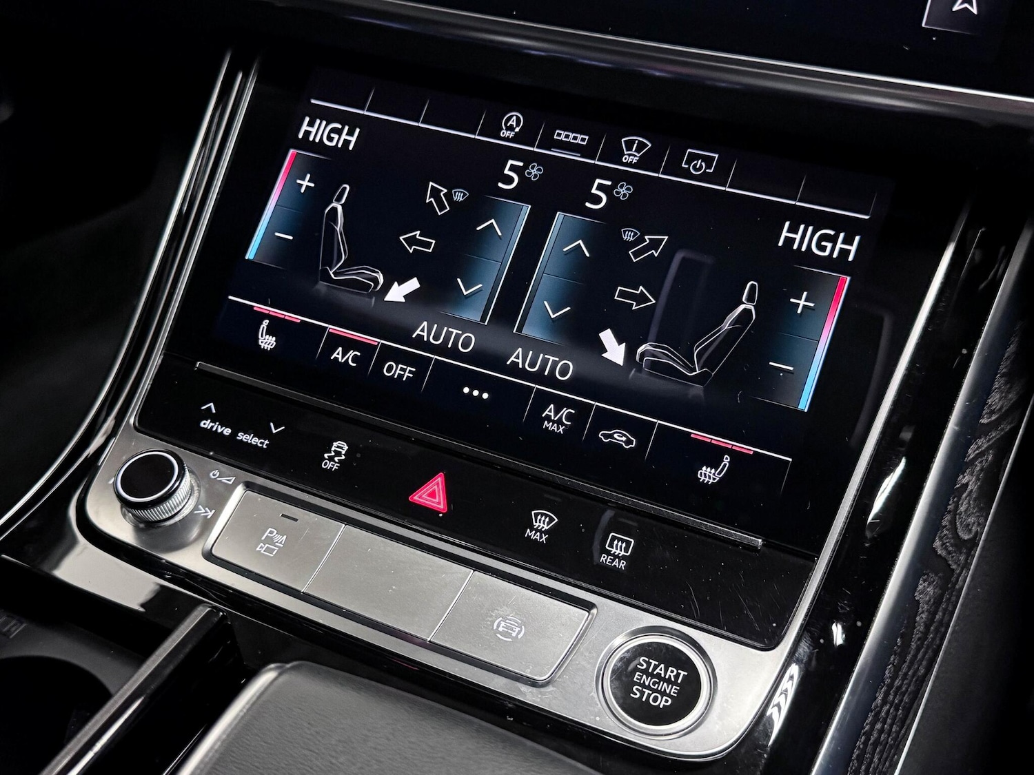 Used Audi A8 2022 for sale - 76573541: Photo 32