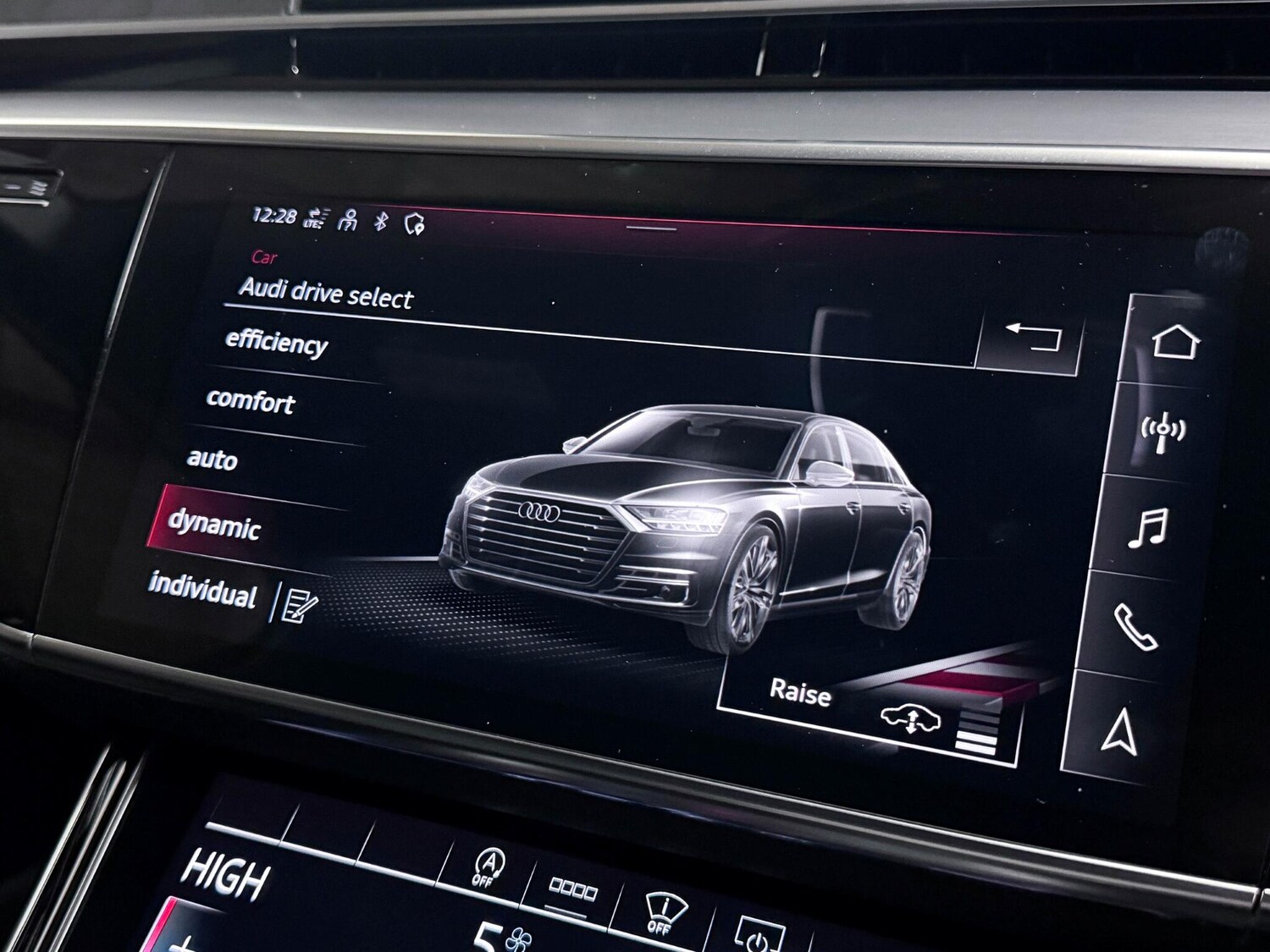 Used Audi A8 2022 for sale - 76573541: Photo 46