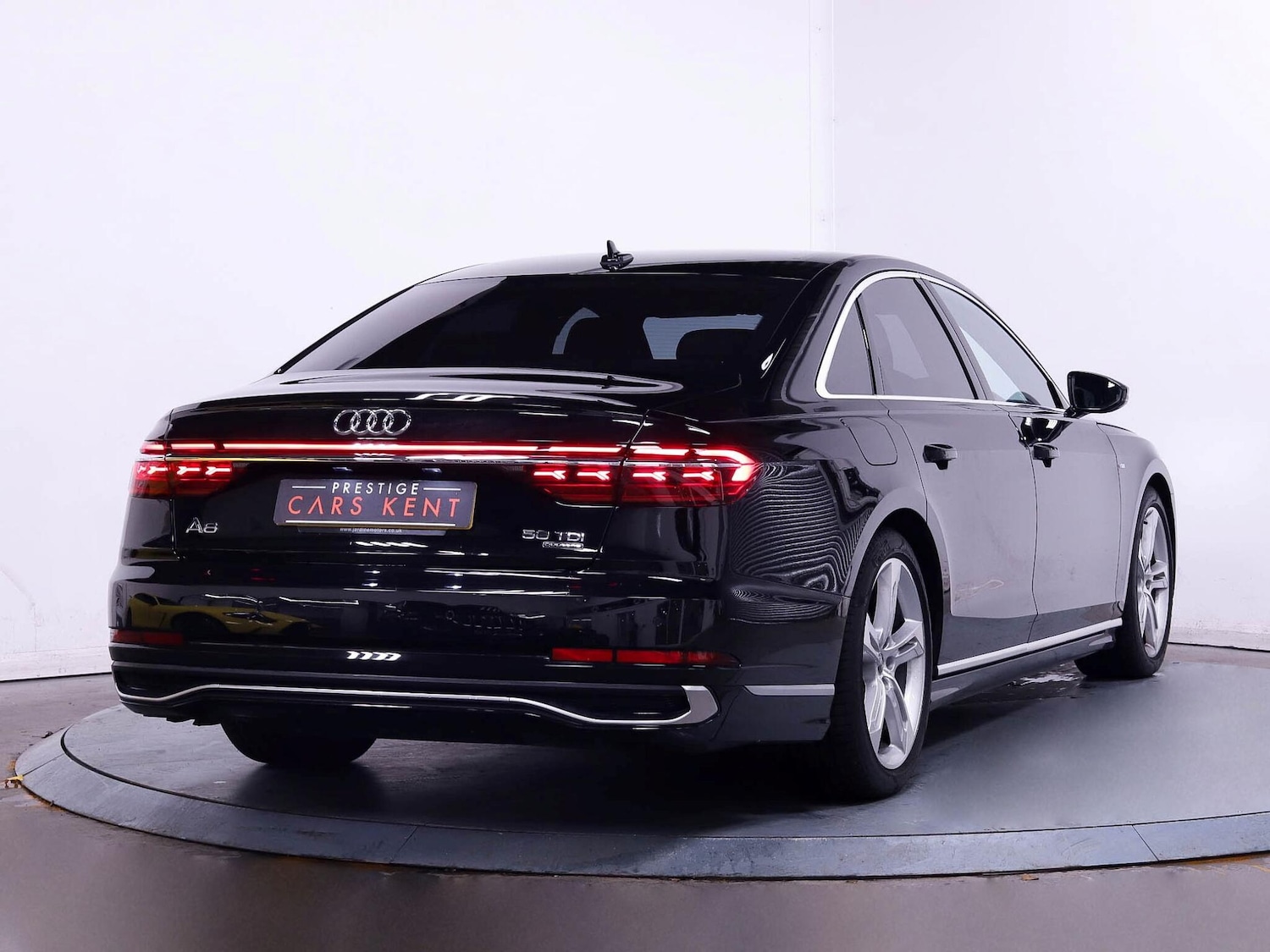 Used Audi A8 2022 for sale - 76573541: Photo 7
