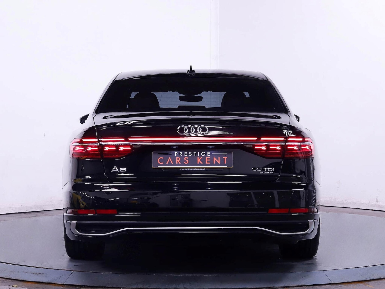 Used Audi A8 2022 for sale - 76573541: Photo 8