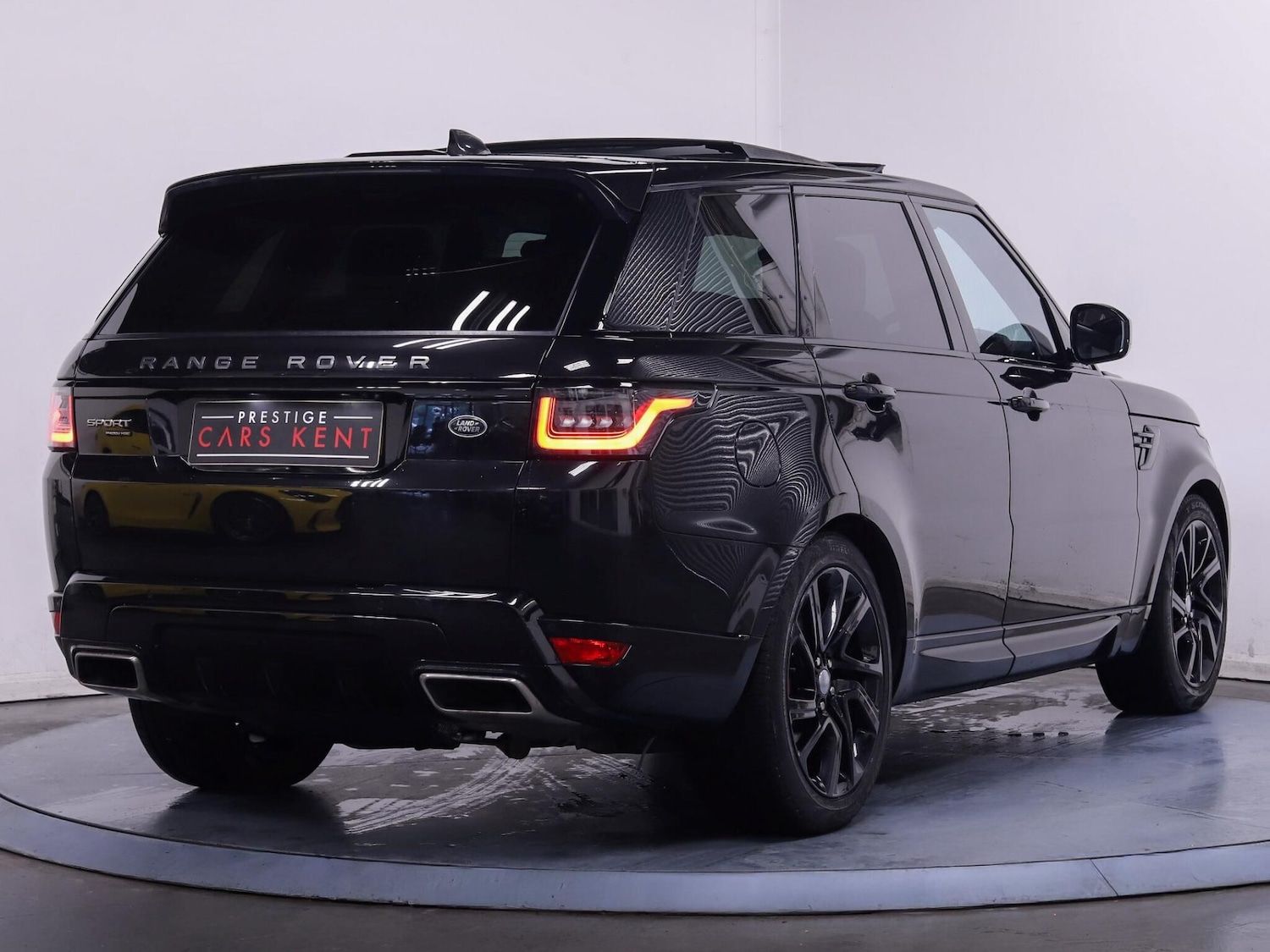 Used Land Rover Range Rover Sport 2022 for sale - 76608138: Photo 9