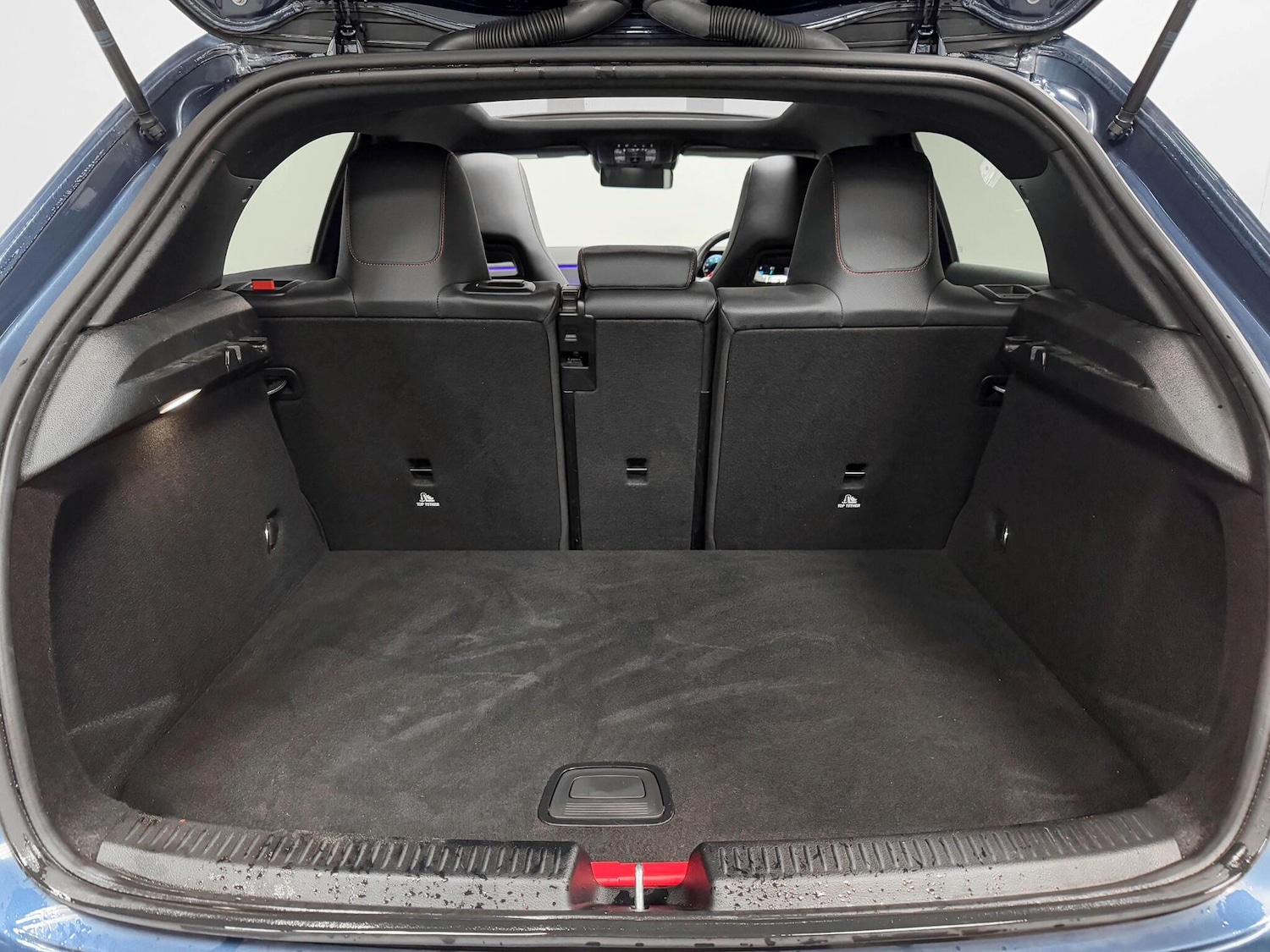 Used Mercedes-Benz A-Class 2021 for sale - 76084199: Photo 12