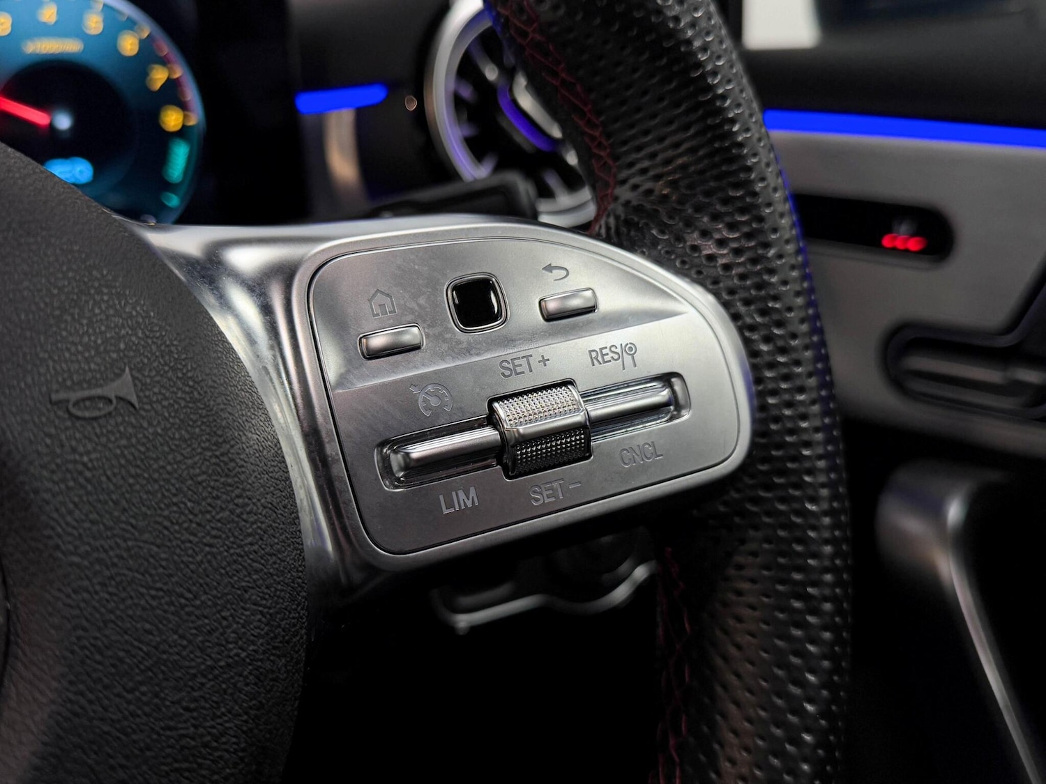 Used Mercedes-Benz A-Class 2021 for sale - 76084199: Photo 43