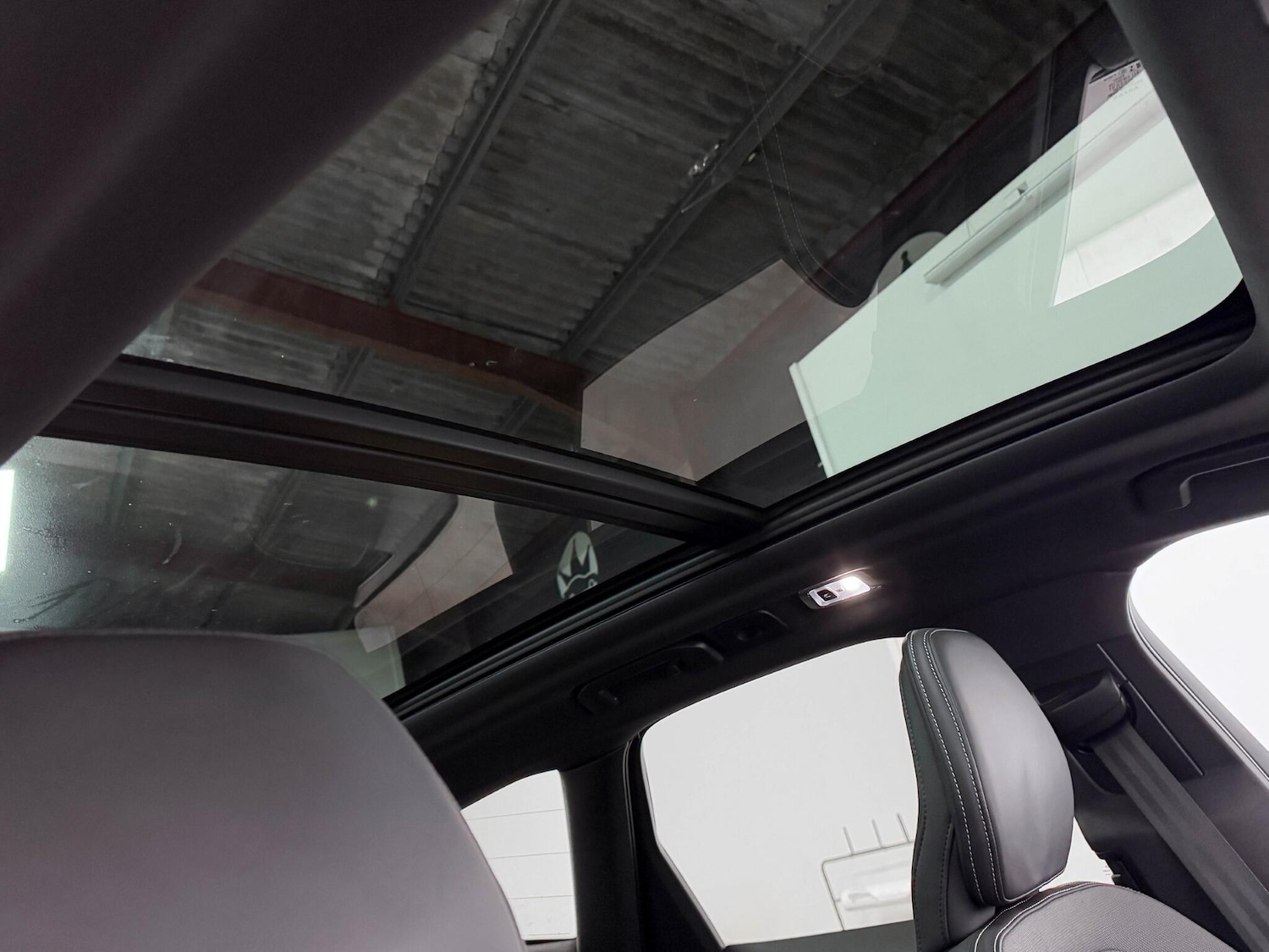 Used Volvo XC60 2021 for sale - 76370202: Photo 26