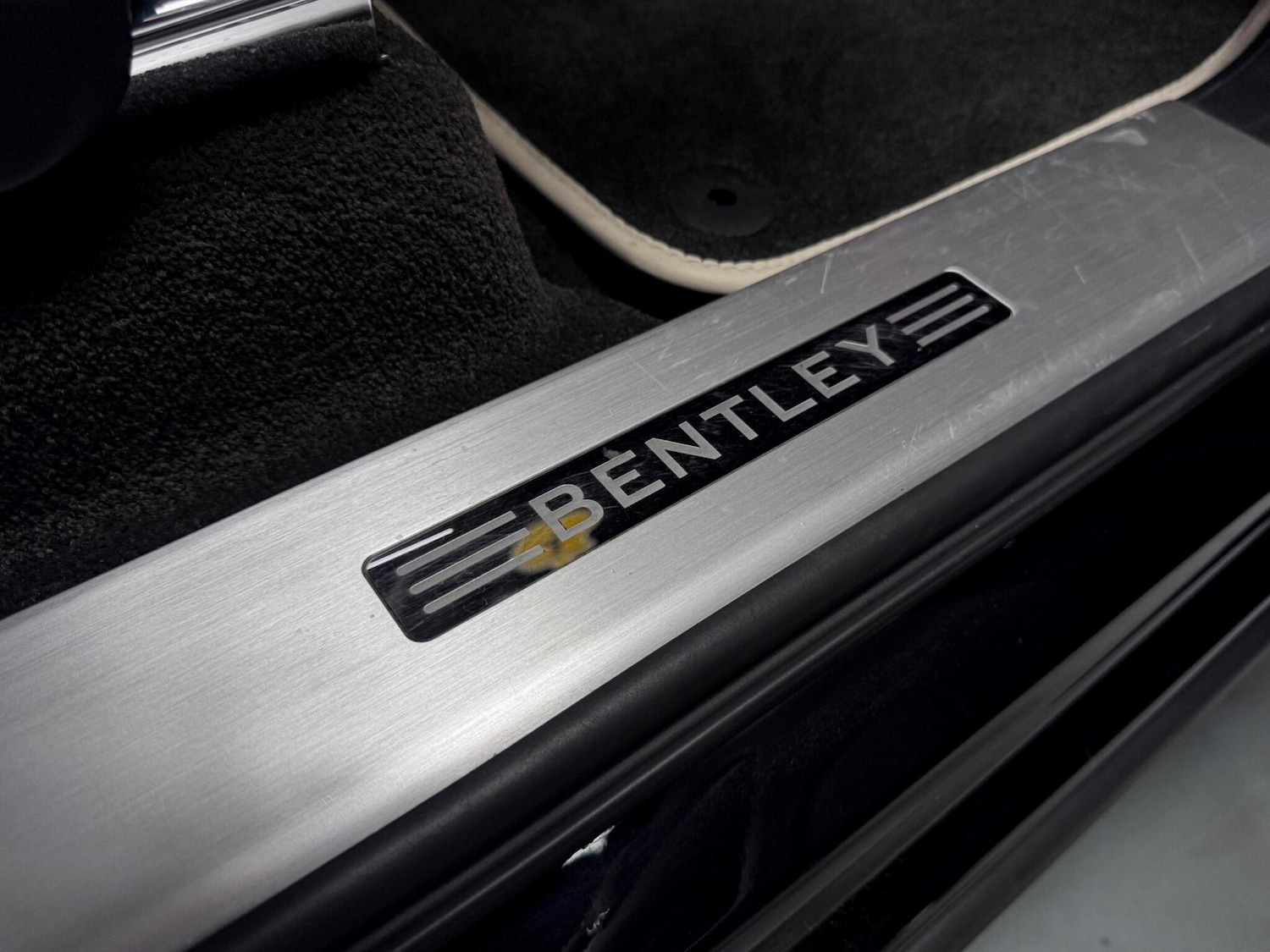 Used Bentley Bentayga 2017 for sale - 77468453: Photo 18