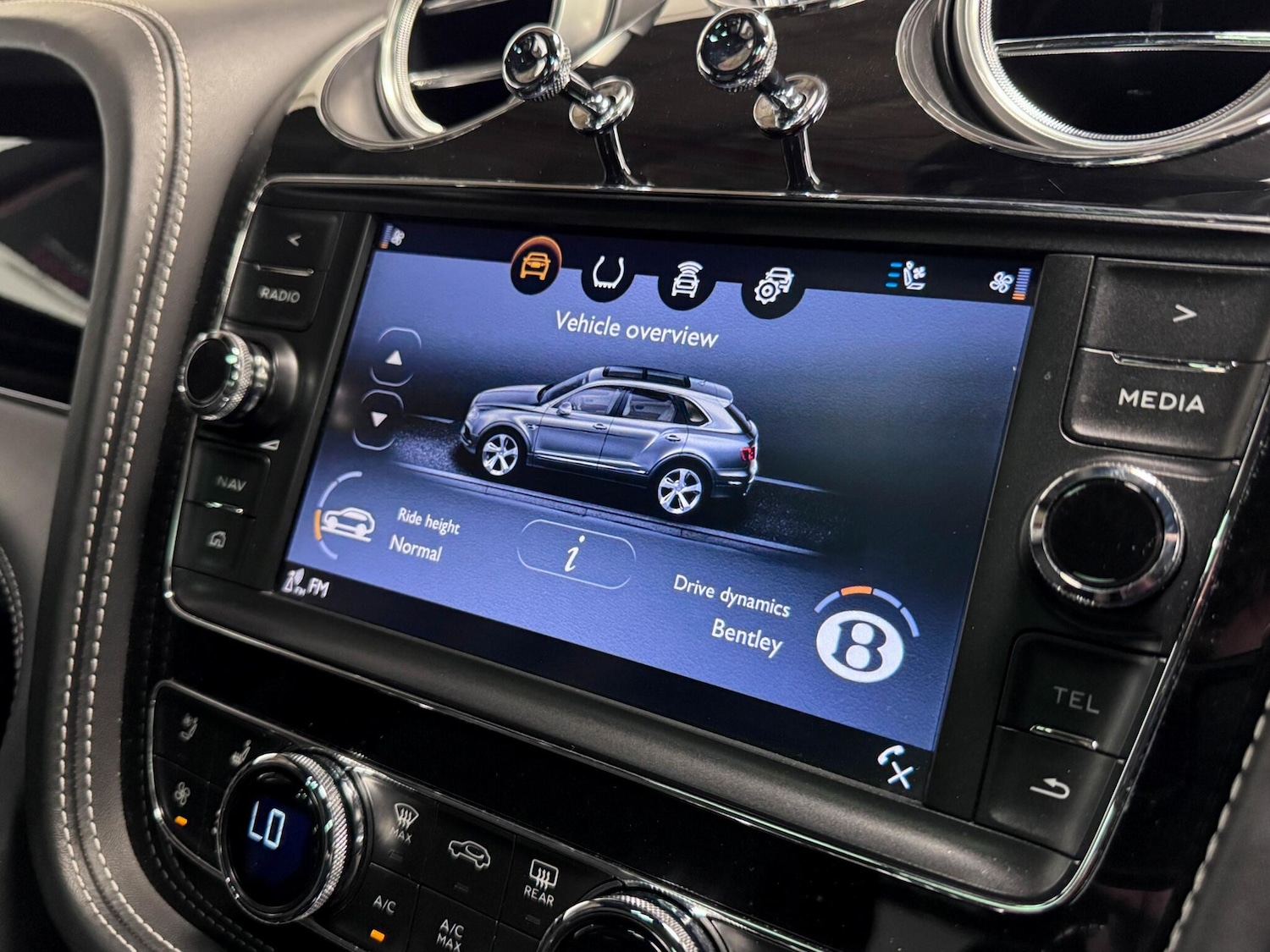 Used Bentley Bentayga 2017 for sale - 77468453: Photo 49