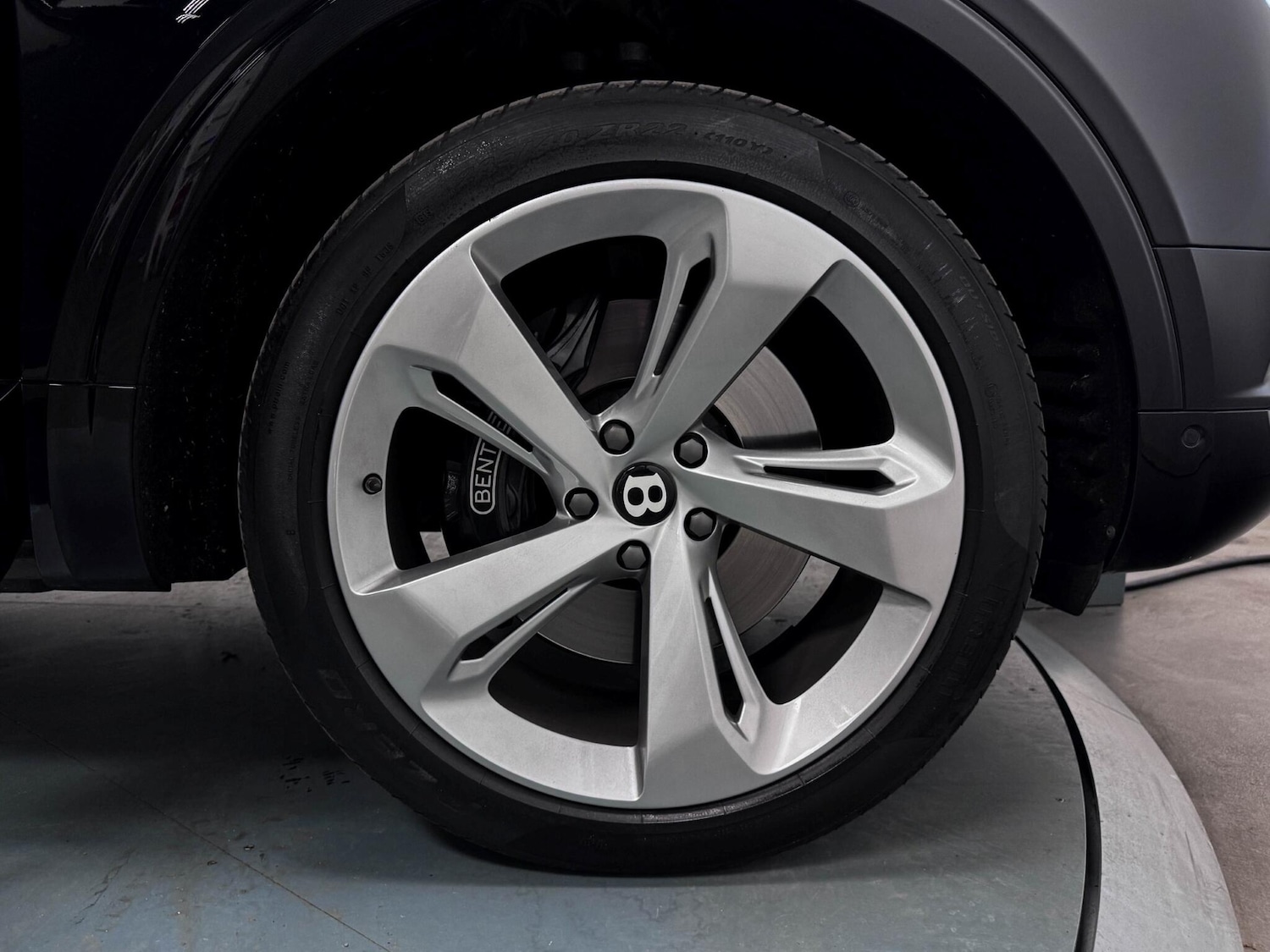 Used Bentley Bentayga 2017 for sale - 77468453: Photo 57