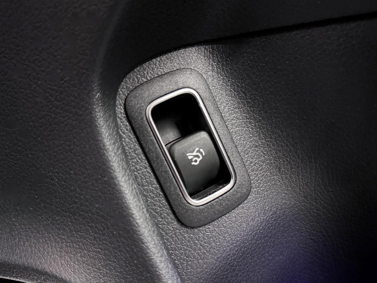 Used Mercedes-Benz CLA 2023 for sale - 76786636: Photo 17