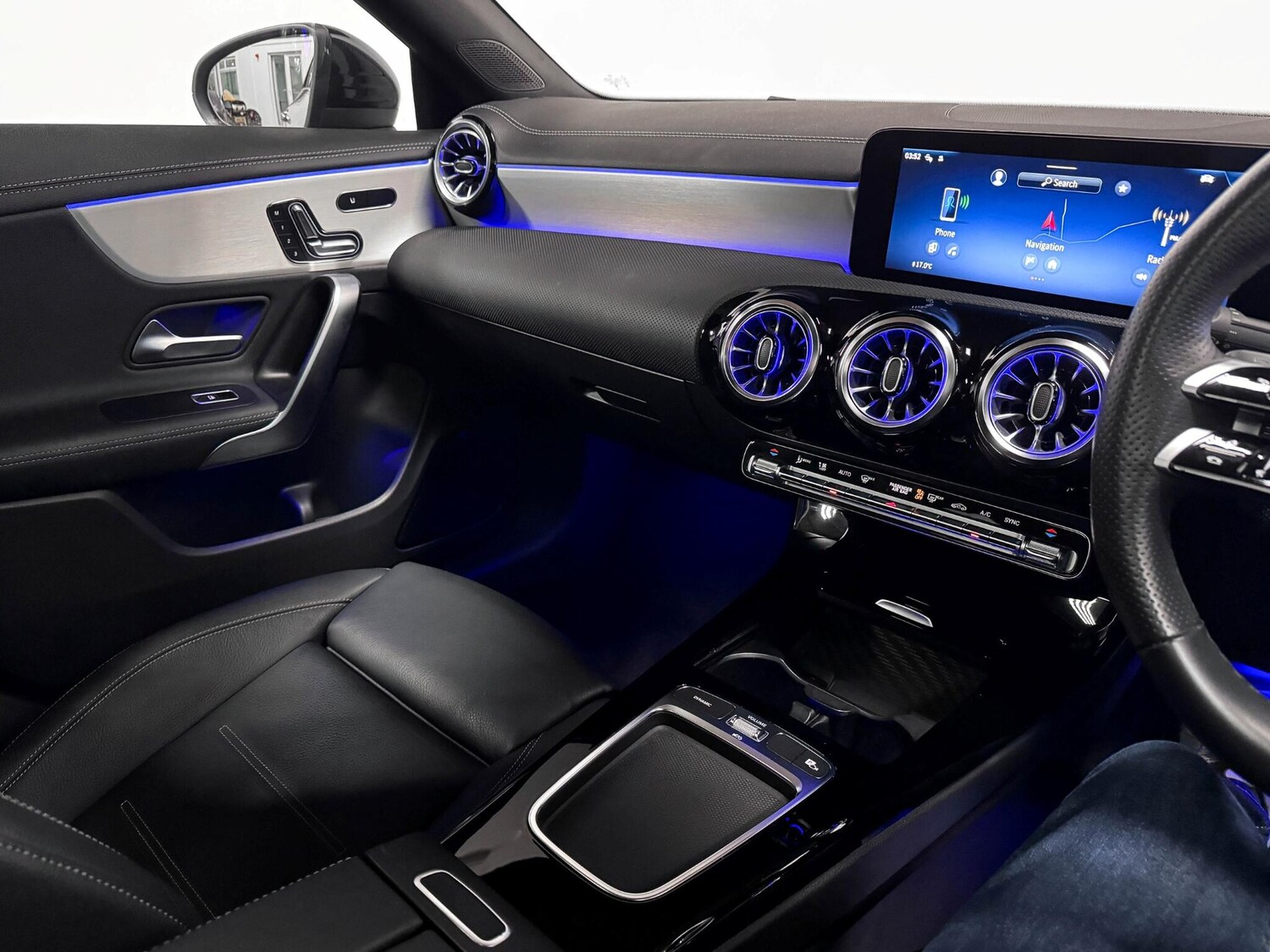 Used Mercedes-Benz CLA 2023 for sale - 76786636: Photo 28