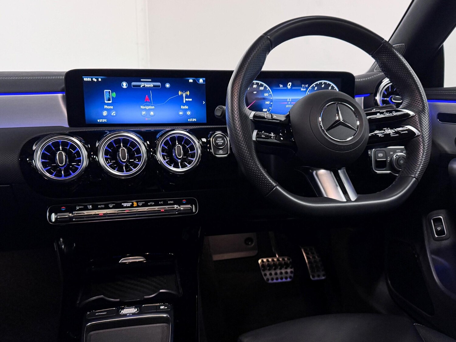 Used Mercedes-Benz CLA 2023 for sale - 76786636: Photo 33