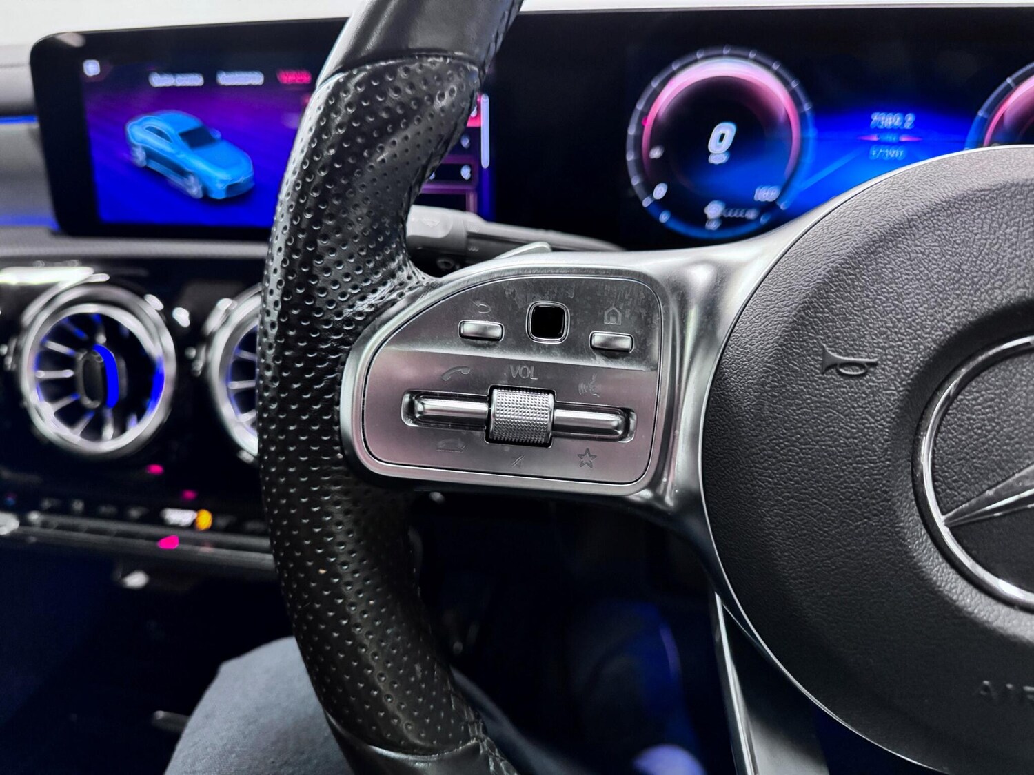 Used Mercedes-Benz A-Class 2021 for sale - 77993380: Photo 28