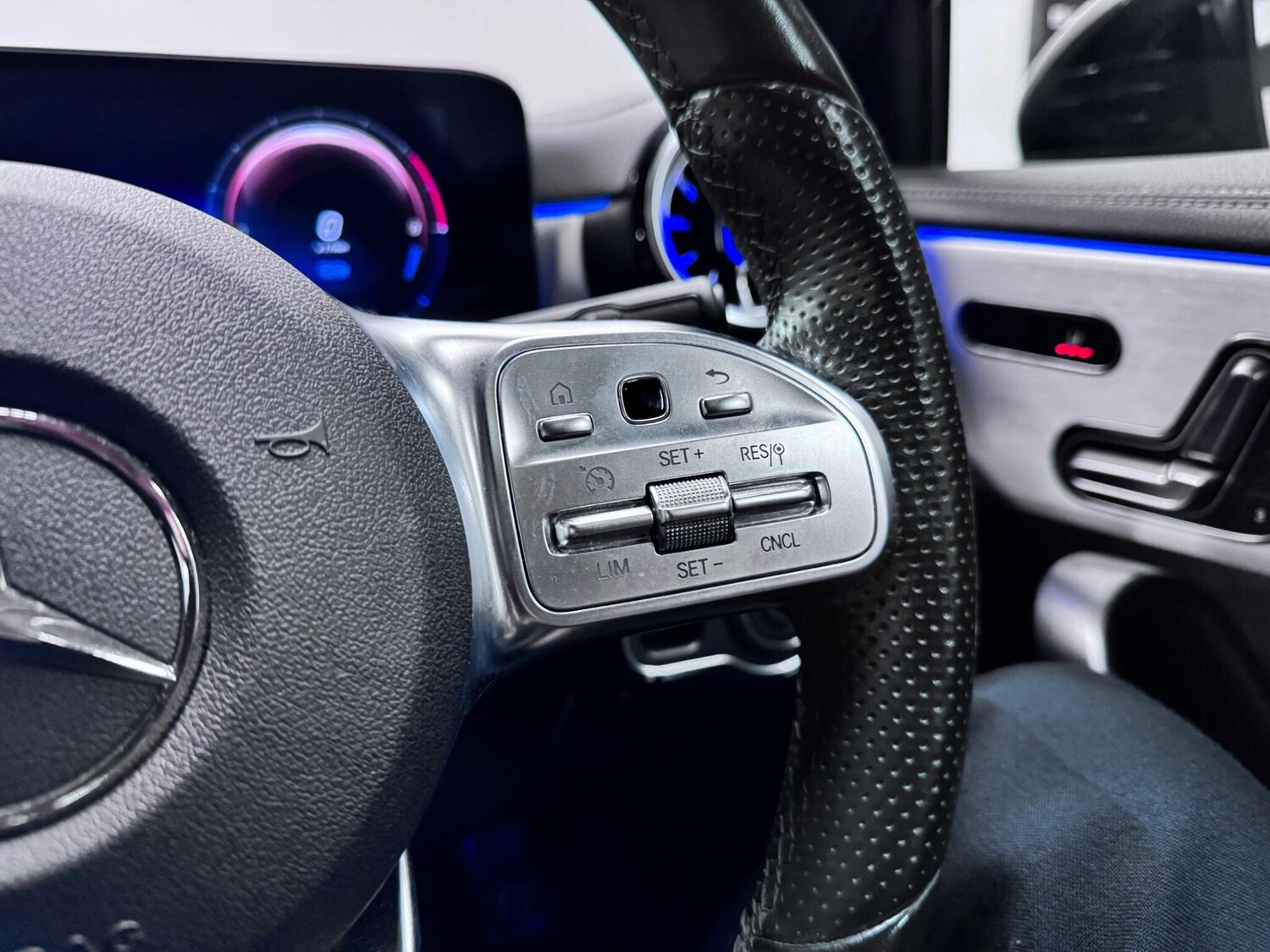 Used Mercedes-Benz A-Class 2021 for sale - 77993380: Photo 30