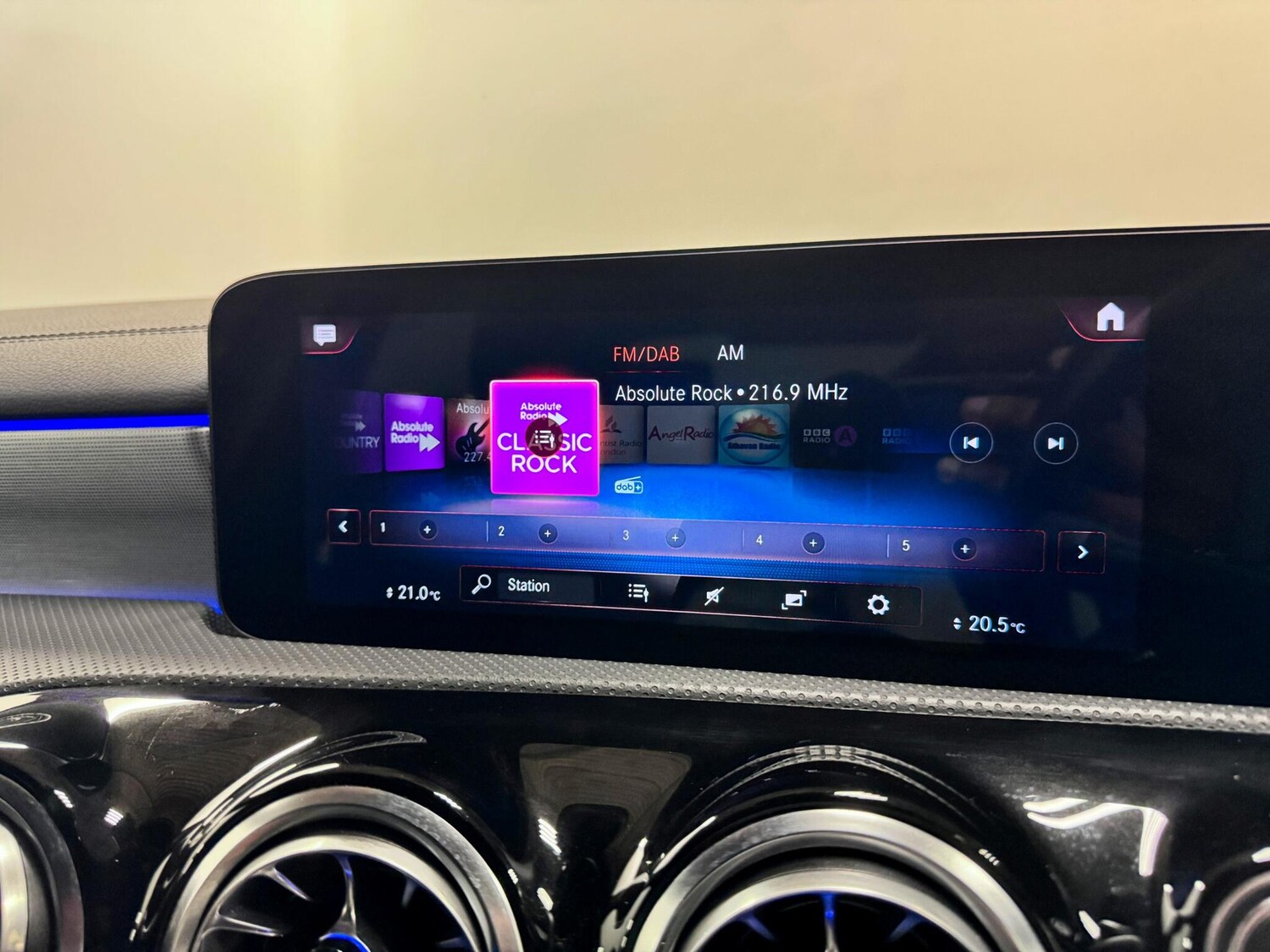 Used Mercedes-Benz A-Class 2021 for sale - 77993380: Photo 44