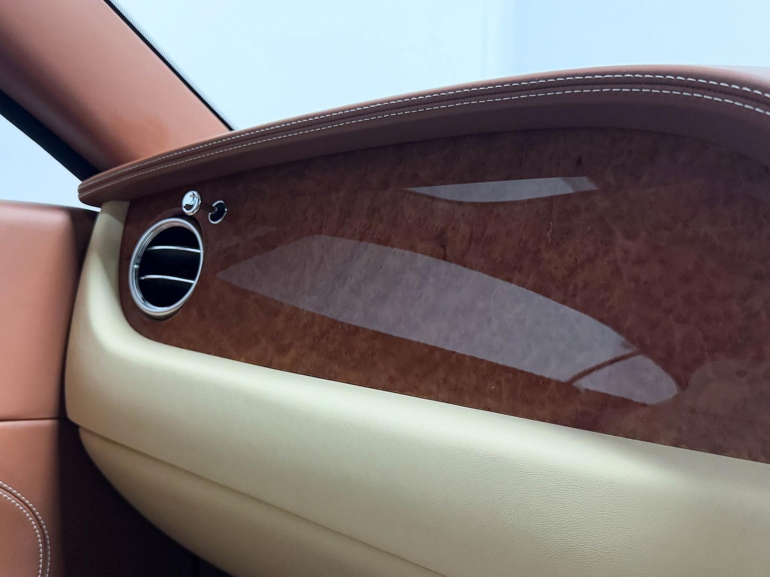 Used Bentley Continental 2015 for sale - 76952452: Photo 38