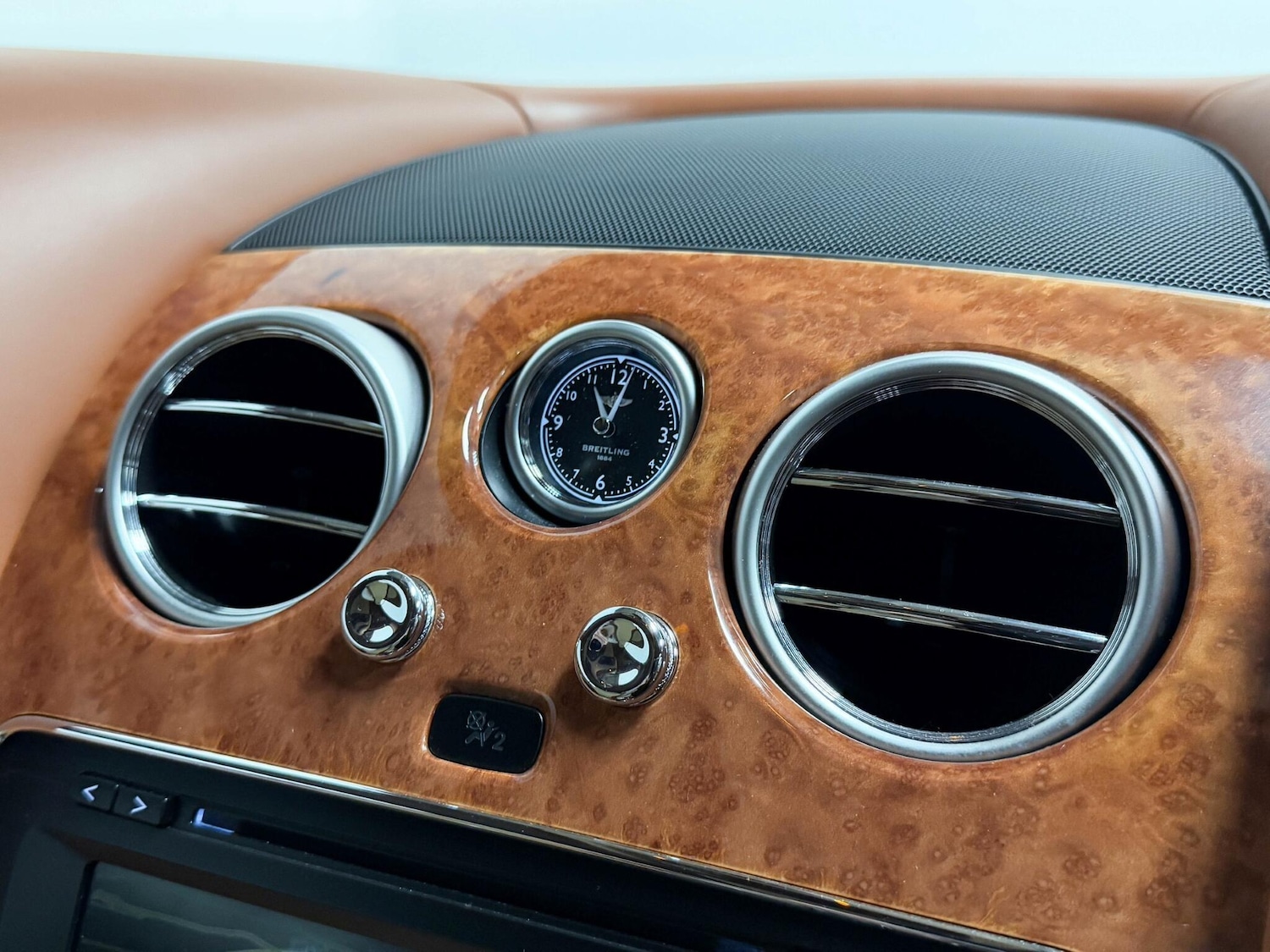 Used Bentley Continental 2015 for sale - 76952452: Photo 45