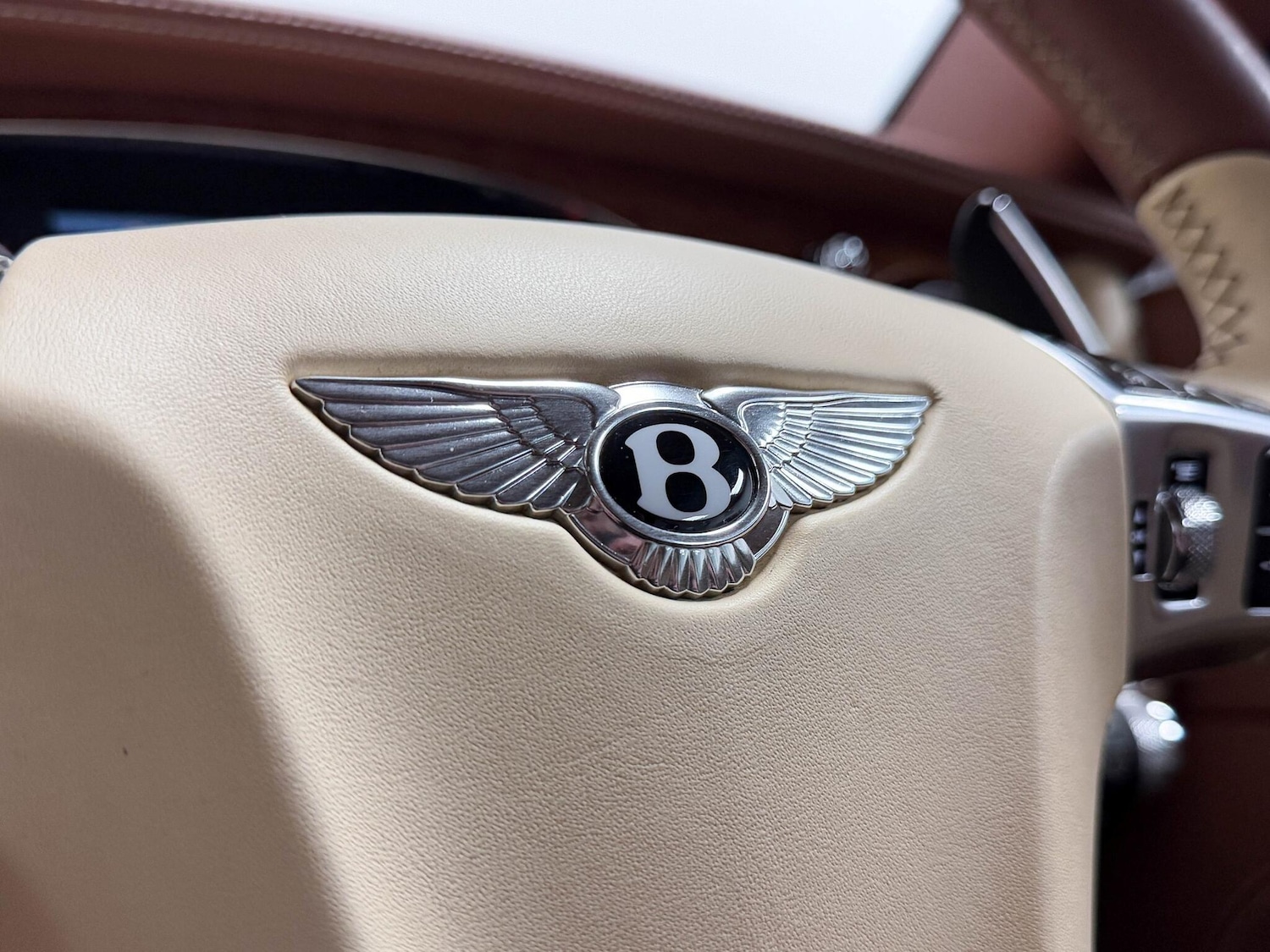 Used Bentley Continental 2015 for sale - 76952452: Photo 49