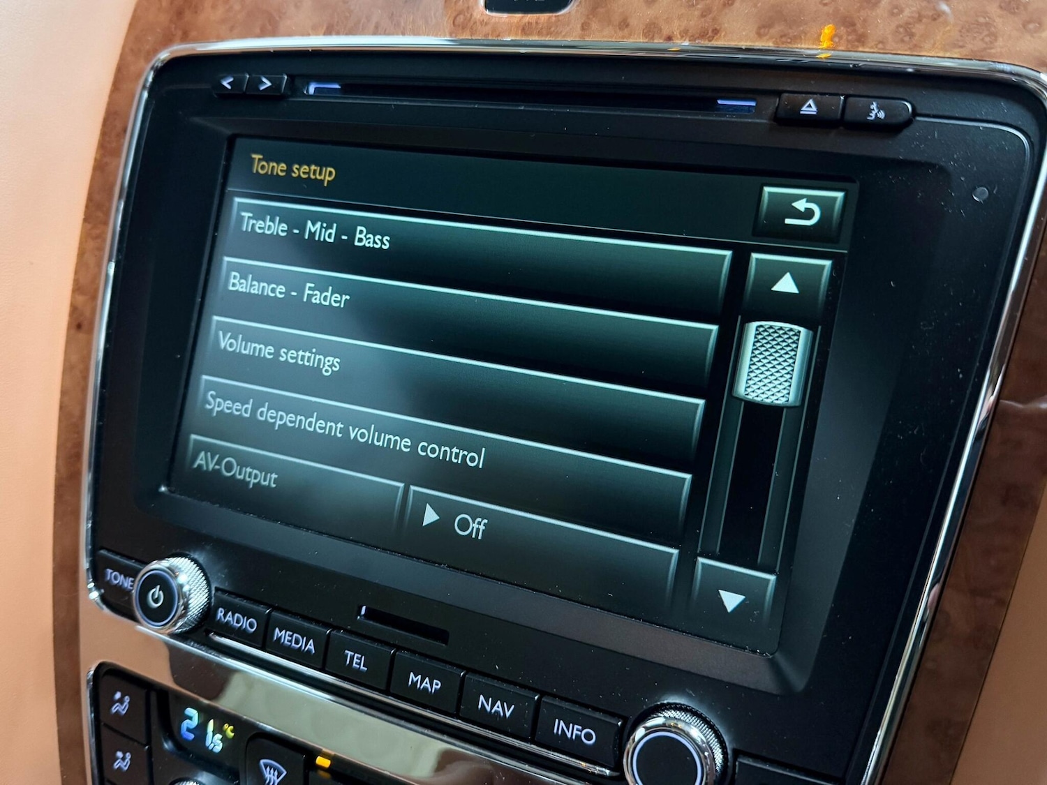 Used Bentley Continental 2015 for sale - 76952452: Photo 59