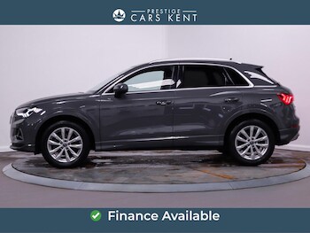 Used Audi Q3 2020 for sale - 77456212: Photo