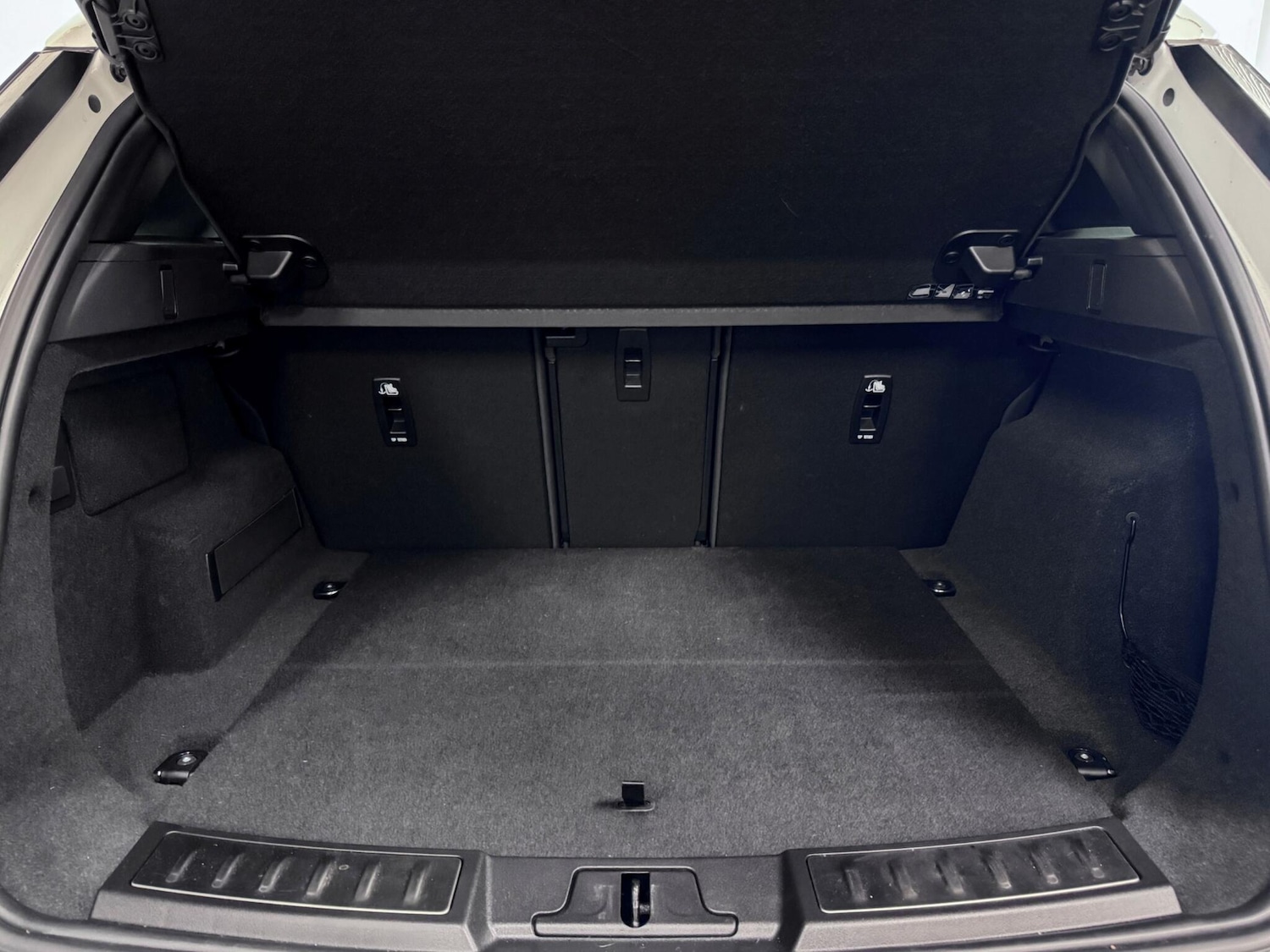 Used Land Rover Range Rover Evoque 2022 for sale - 77109751: Photo 12