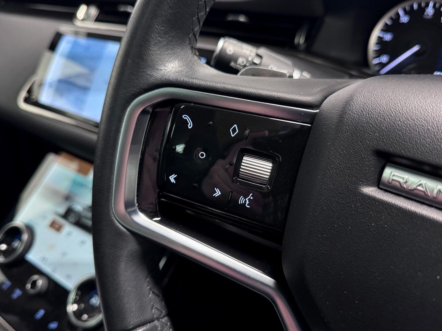 Used Land Rover Range Rover Evoque 2022 for sale - 77109751: Photo 36