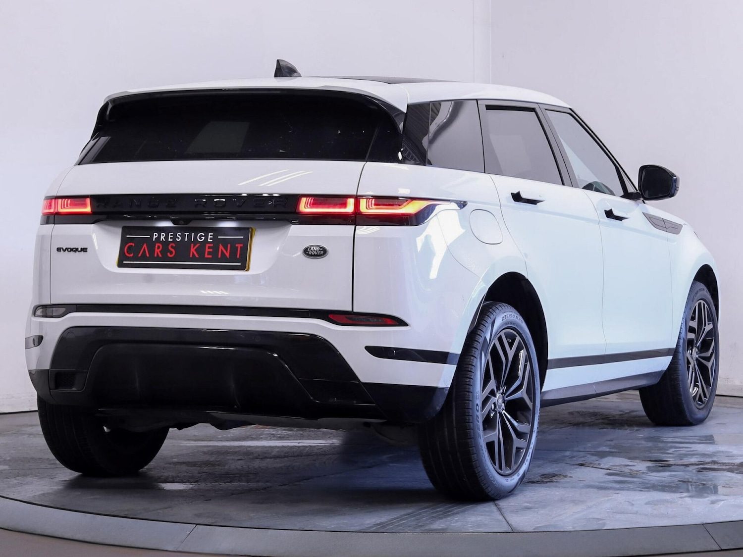 Used Land Rover Range Rover Evoque 2022 for sale - 77109751: Photo 9