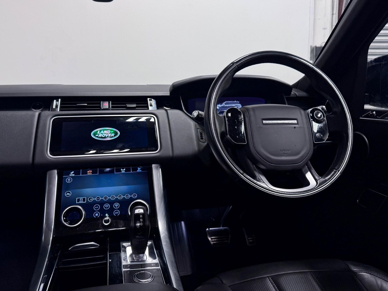 Used Land Rover Range Rover Sport 2020 for sale - 76573546: Photo 32