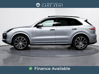 Used Porsche Cayenne 2022 for sale - 78572817: Photo