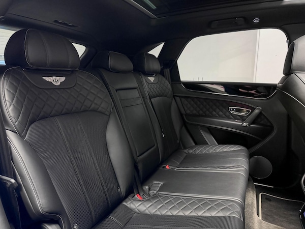 Used Bentley Bentayga 2017 for sale - 75732346: Photo 24