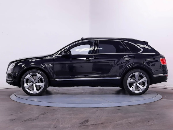 Used Bentley Bentayga 2017 for sale - 75732346: Photo 4