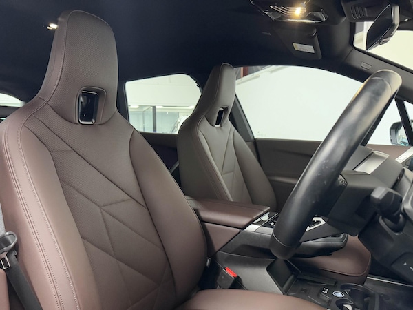 Used BMW iX 2024 for sale - 76032629: Photo 23
